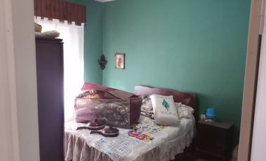 Casa en venta - 4 Dormitorios 1 Baño - Cochera - 690Mts2 - Carmen de Areco