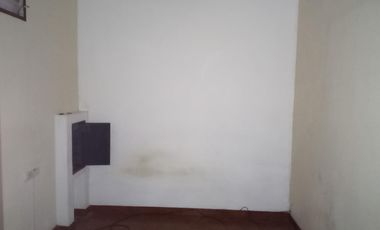Casa en venta - 4 Dormitorios 1 Baño - Cochera - 690Mts2 - Carmen de Areco