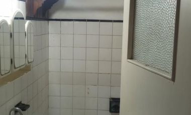 Casa en venta - 4 Dormitorios 1 Baño - Cochera - 690Mts2 - Carmen de Areco