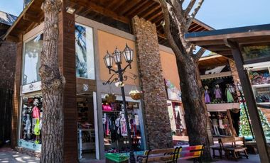 Locales en venta - 4 Unidades Funcionales - 144Mts2 - Costa del Este