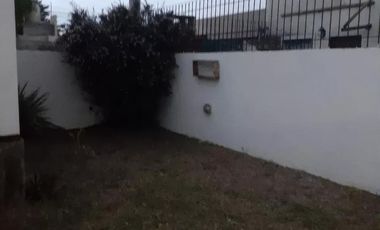 Departamento en venta - 3 Dormitorios 2 Baños - Cochera - 228Mts2 - Las Toninas
