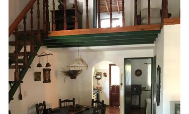 Casa en venta - 3 Dormitorios 1 Baño - 300Mts2 - Las Toninas