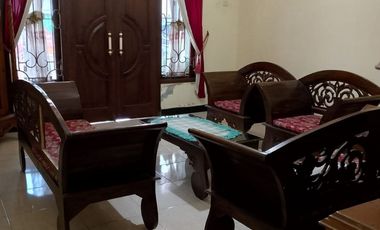 Rumah 2Lt Luas dan Bagus di Perkampungan Boyolali