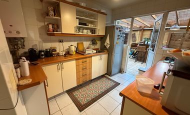 Casa venta de 4 dormitorios c/ estacionamiento Condominio Lomas de San Sebastián