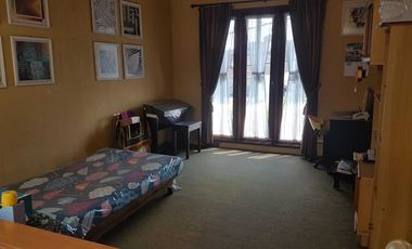 Dijual Rumah Cantik Full Furnished Lokasi Strategis Setiabudi Bandung