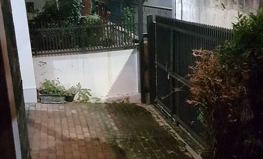 Dijual Rumah Cantik Full Furnished Lokasi Strategis Setiabudi Bandung