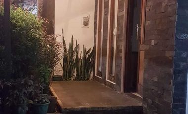 Dijual Rumah Cantik Full Furnished Lokasi Strategis Setiabudi Bandung