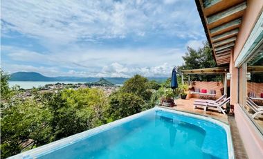 CASA EN RENTA VISTA  AL PUEBLO Y AL LAGO