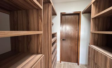 "Casa Nueva con Toque de Distinción  Vive el Lujo en Casa Fuerte con Amenidades Exclusivas, Seguridad Total"