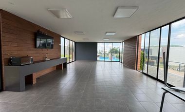 "Casa Nueva con Toque de Distinción  Vive el Lujo en Casa Fuerte con Amenidades Exclusivas, Seguridad Total"