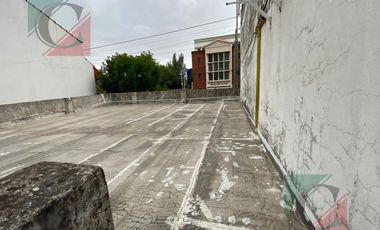 Vivienda ideal para dos familias con dos locales - Lote propio 10x32 mts Lanús Oeste