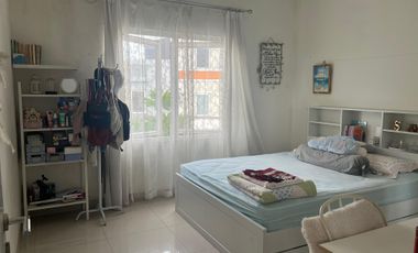 Dijual Rumah Super Cantik Berlokasi Di Cluster Livingstone