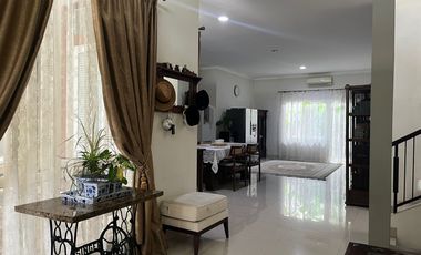 Dijual Rumah Super Cantik Berlokasi Di Cluster Livingstone
