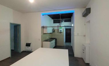 PH en venta - 4 Dormitorios 2 Baños - 135Mts2 - Villa Maipú