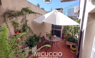 PH tipo casa en venta, Asborno 295, Escobar Centro. APTO CREDITO.