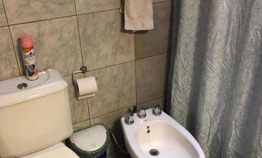 Casa en venta - 4 Dormitorios 2 Baños - 300Mts2 - San Francisco Solano