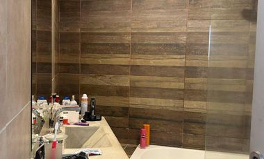 Casa en venta - 4 Dormitorios 4 Baños - 1.400Mts2 - Longchamps