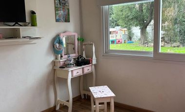 Casa en venta - 4 Dormitorios 4 Baños - 1.400Mts2 - Longchamps