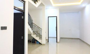 585.Townhouse Premium 2lt Modern Ready Stock di Jatimekar Jatiasih