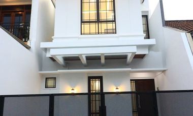 585.Townhouse Premium 2lt Modern Ready Stock di Jatimekar Jatiasih