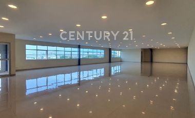 Disewakan gudang Di kawasan industri Delta Silicon Cikarang luas 2055m