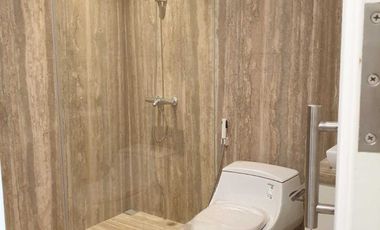 Bloomington garden penthouse kemang village