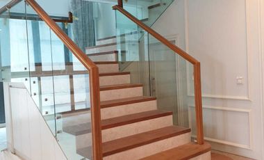 Bloomington garden penthouse kemang village