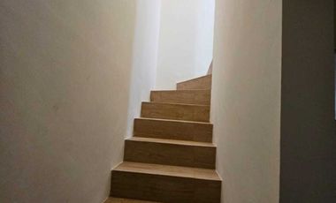 Disewakan Rumah Baru Semi Furnished Siap Huni di Lippo Karawaci