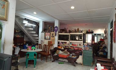 Rumah Tua di Kav POLRI Jl Jelambar Madya Petamburan Jakarta