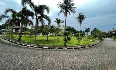 Tanah 555 m Ngantong Depan Taman di Jl Neptunus Villa Cinere Mas