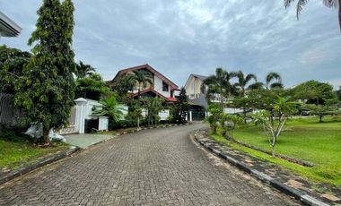 Tanah 555 m Ngantong Depan Taman di Jl Neptunus Villa Cinere Mas