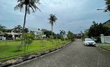 Tanah 555 m Ngantong Depan Taman di Jl Neptunus Villa Cinere Mas