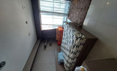 SALE Disewakan apartemen the Hive Cawang furnished lengkap