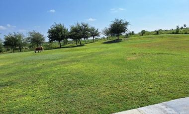 QUINTA EN MONTEMORELOS CON ALBERCA 11 HECTAREAS (SS HQV-029-57468) (LNB)