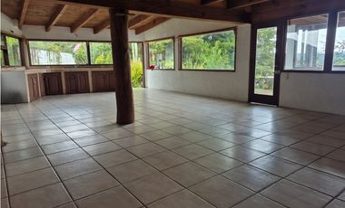 CASA EN RENTA JUNTO A VALLE SANTANA