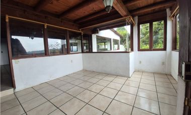 CASA EN RENTA JUNTO A VALLE SANTANA