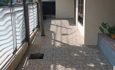 Dijual Rumah Super Strategis di Kota Solo Laweyan Luas 230m2