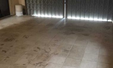 Dijual Rumah Super Strategis di Kota Solo Laweyan Luas 230m2