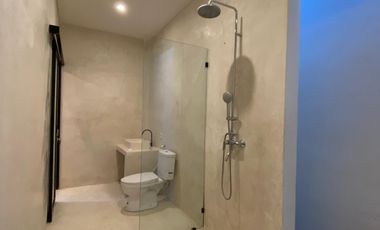 Villa Mediterania Santorini Siap Huni di Nusa Dua Bali