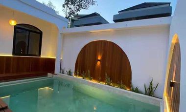Villa Mediterania Santorini Siap Huni di Nusa Dua Bali