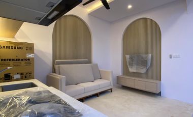 Villa Mediterania Santorini Siap Huni di Nusa Dua Bali