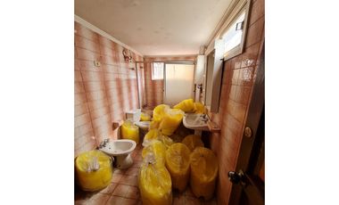 Se vende propiedad 700 m2 con casa, San Joaquin