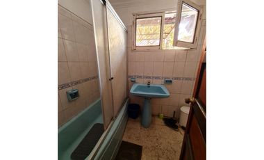 Se vende propiedad 700 m2 con casa, San Joaquin