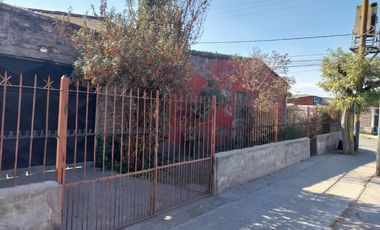 Se vende casa esquina  Salvador Allende, Lo Espejo