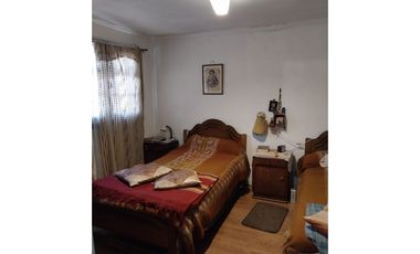 Se vende casa esquina  Salvador Allende, Lo Espejo