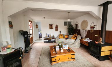 Casa 3 niveles Colon 9000 Hualpen