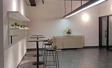 5 BR Rumah untuk cafe, klinik, kantor - commercial area Pakubowono