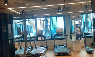 HQuarters Apartment SoHo Baru Luas 71