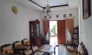 Dijual Rumah Mewah Dekat Komplek DPR Kota Cianjur