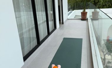 Villa Mewah Baru 5KT dengan Kolam Besar di Jimbaran Bali